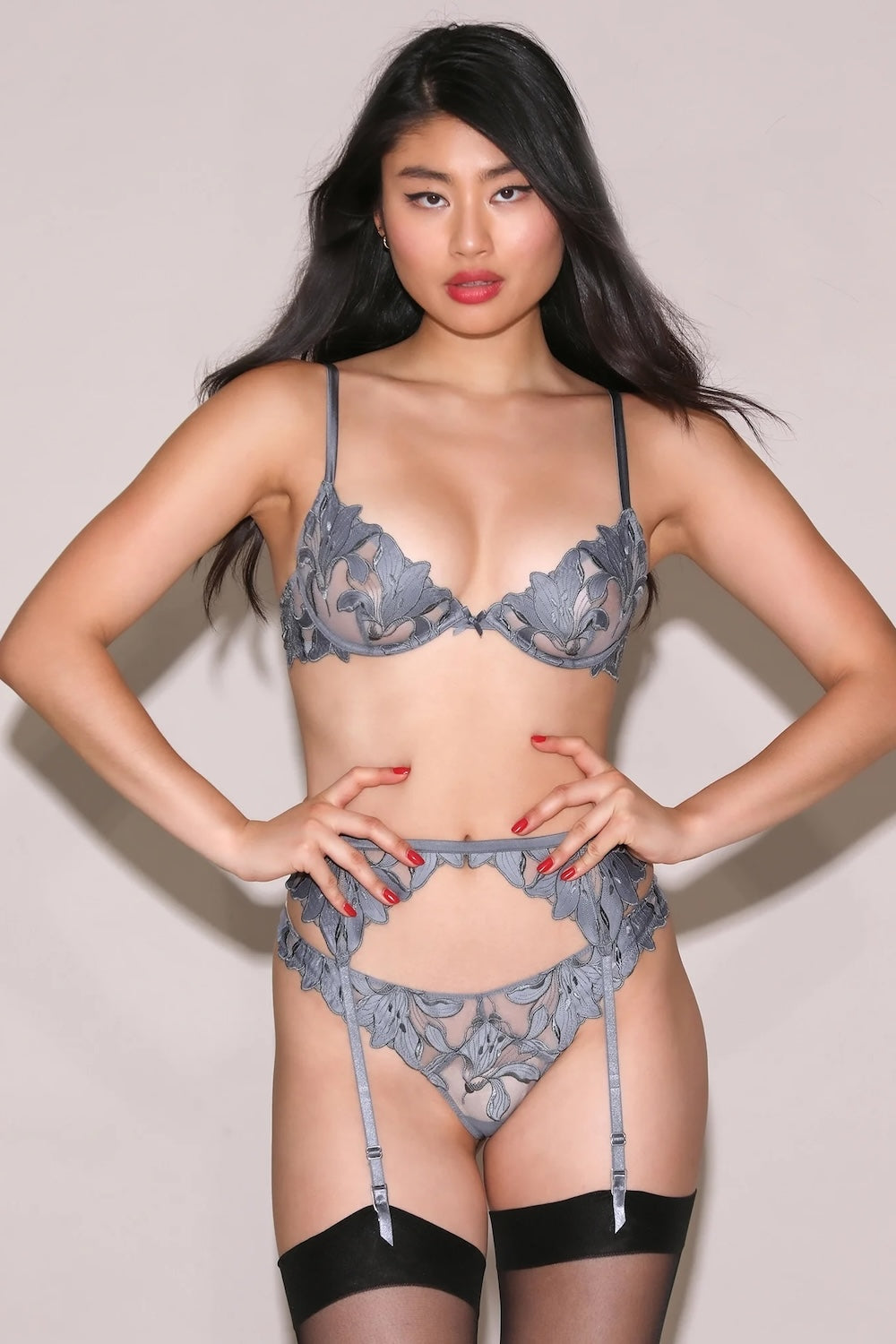 Lily Embroidery Hipster Thong