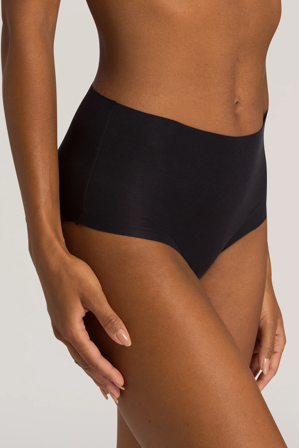 Invisible Cotton Maxi Briefs Black