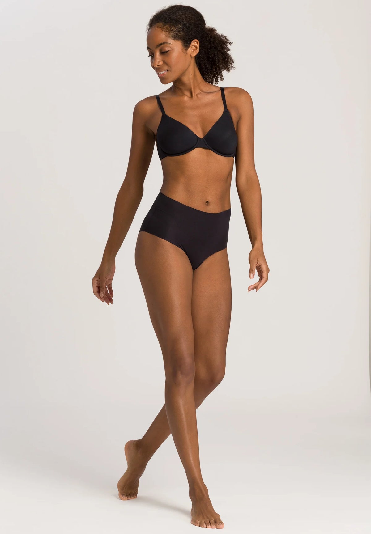 Invisible Cotton Maxi Briefs Black