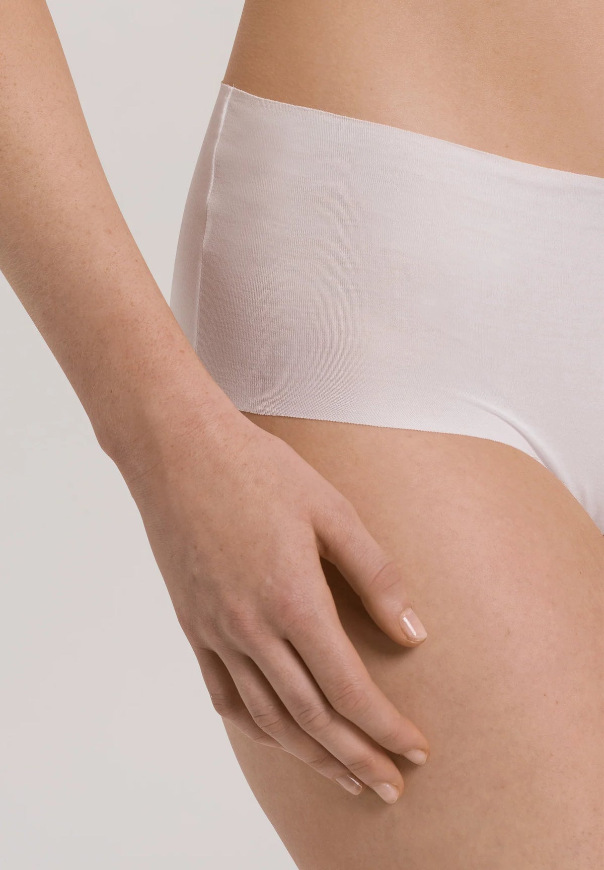Invisible Cotton Maxi Briefs White