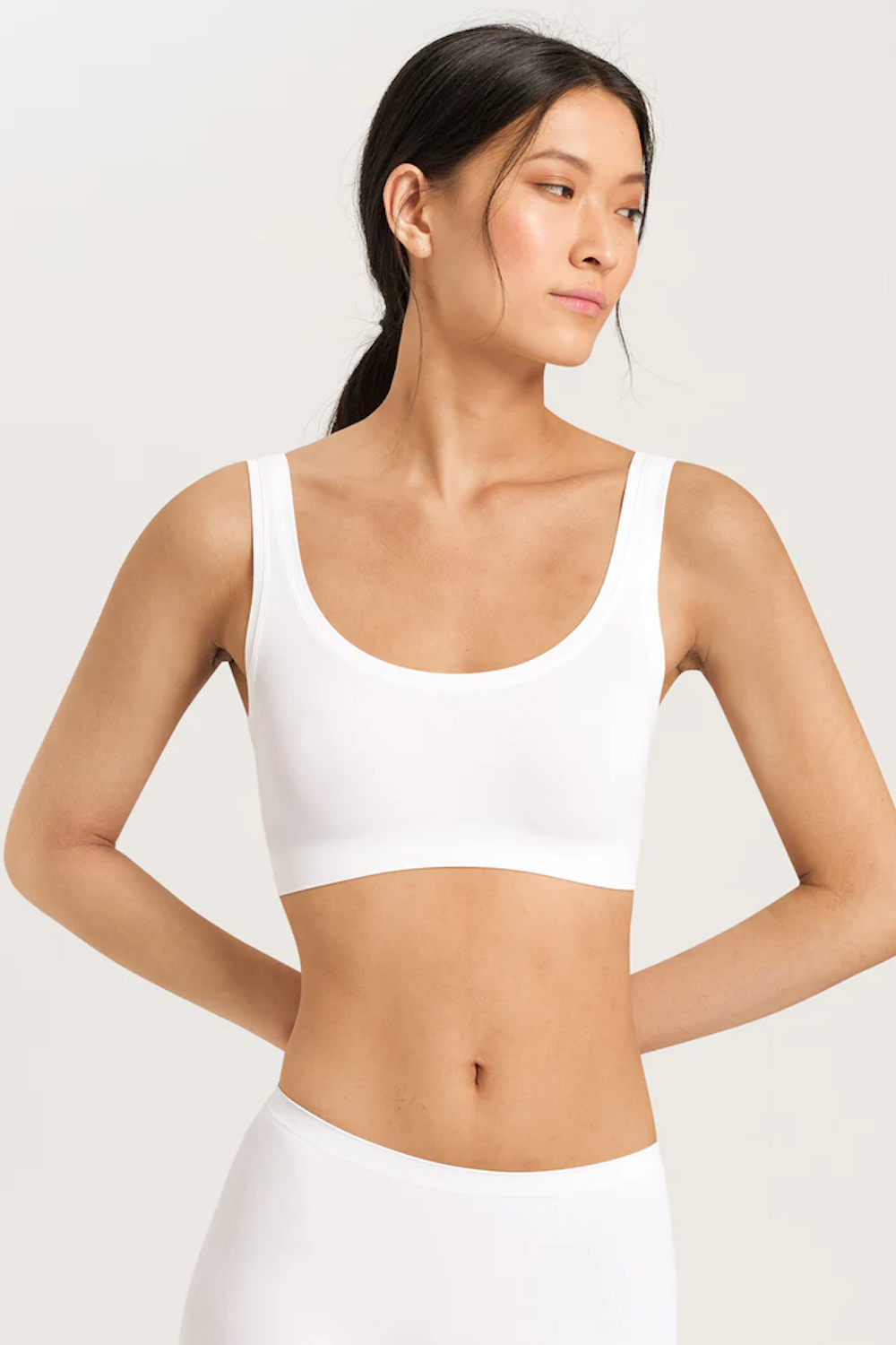Touch Feeling Crop Top White