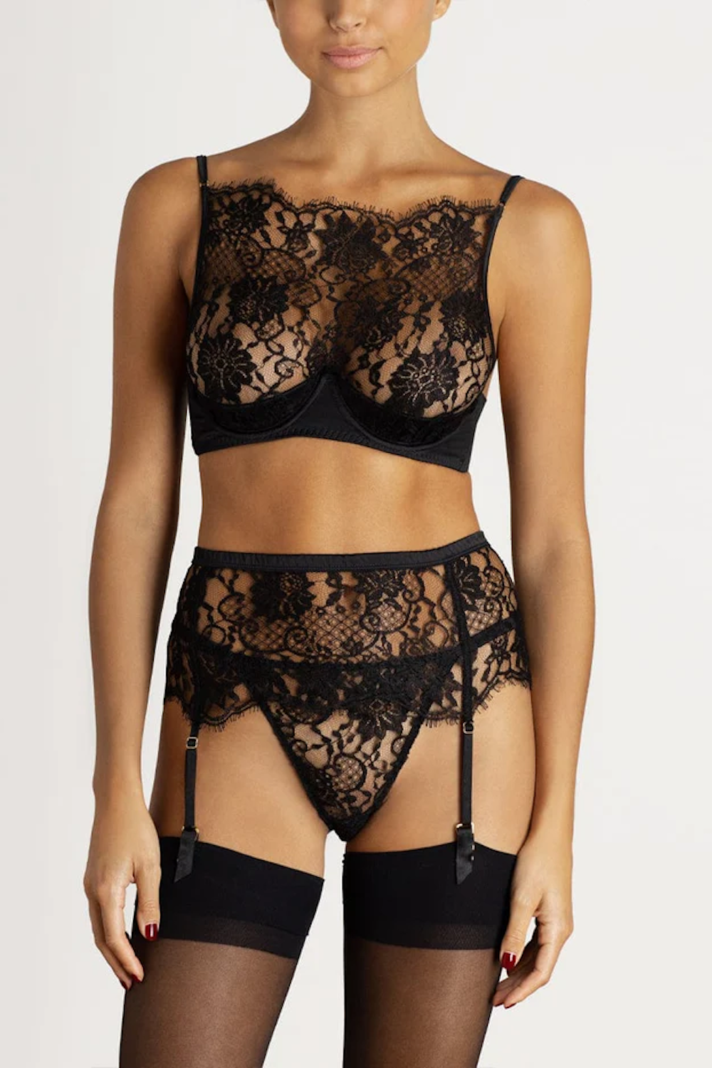 Hera High Neck Balconette Bra