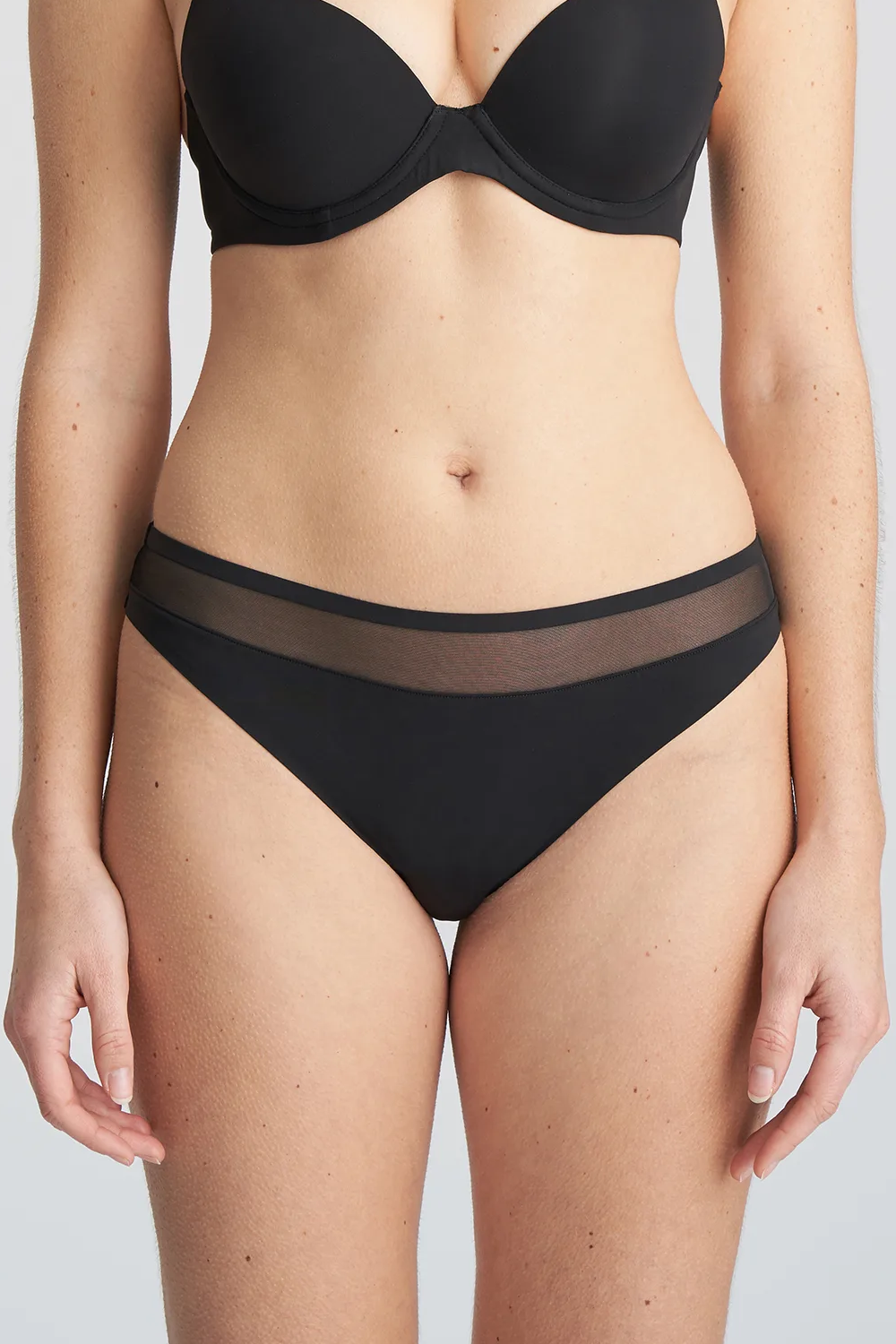 Louie Thong Black