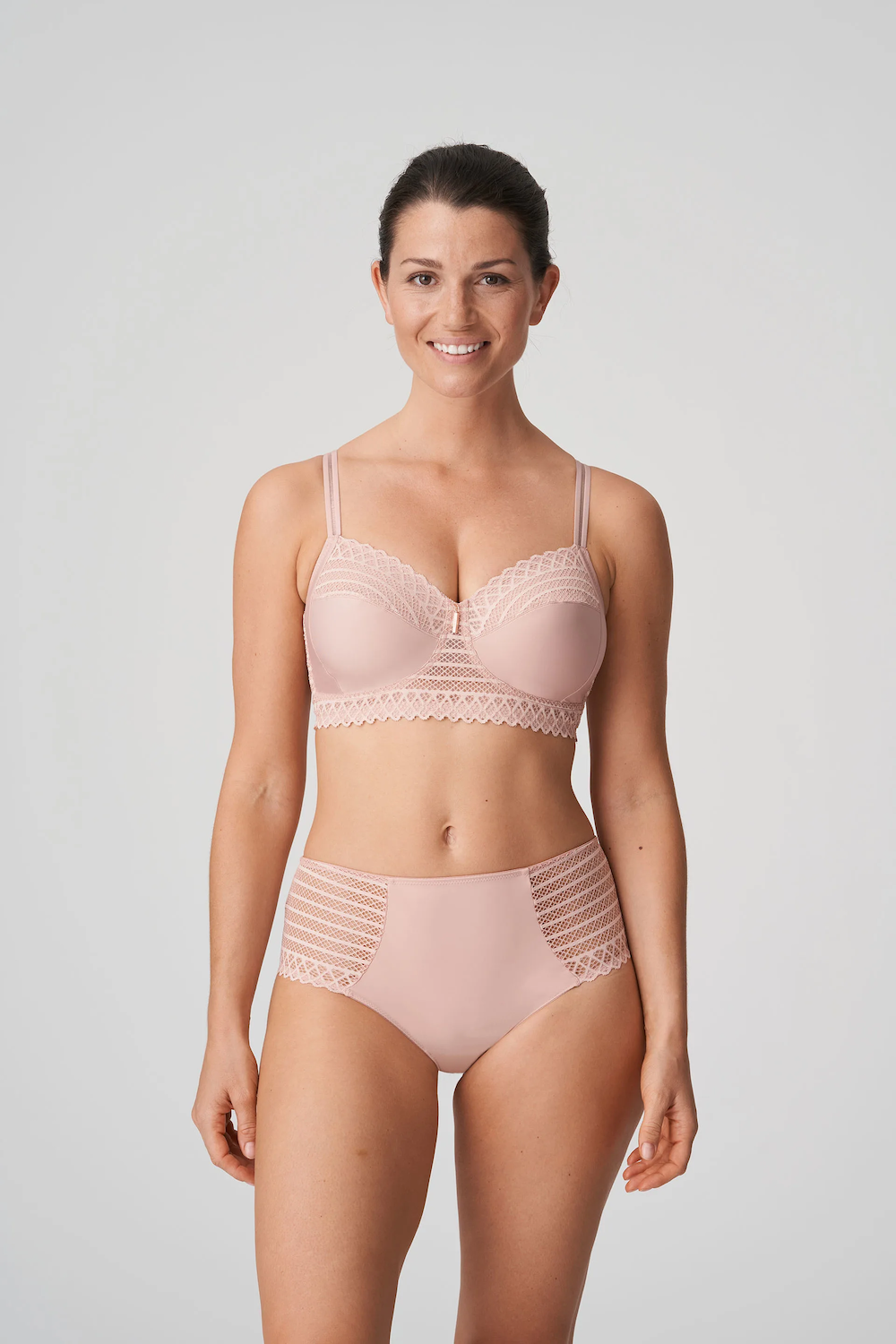 Twist East End Full Cup Bra Wireless Powder Rose