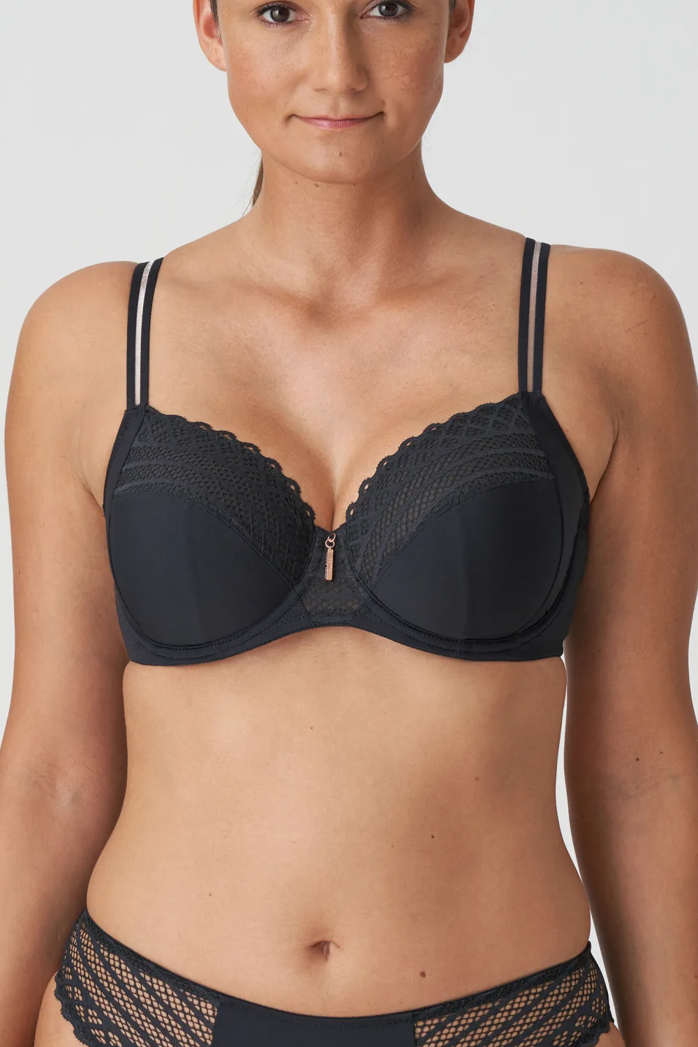 Twist East End Full Cup Bra Charcoal