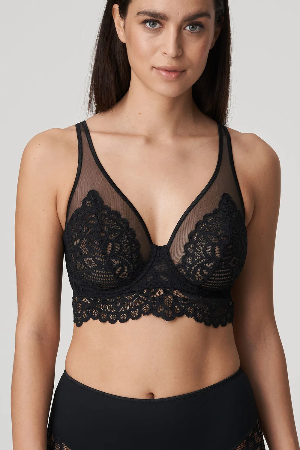 Twist First Night Bralette Black